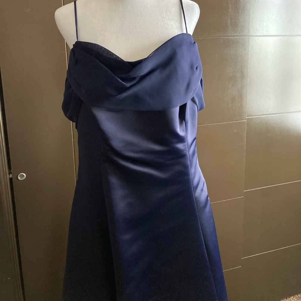 Chic Strapless Navy Dress